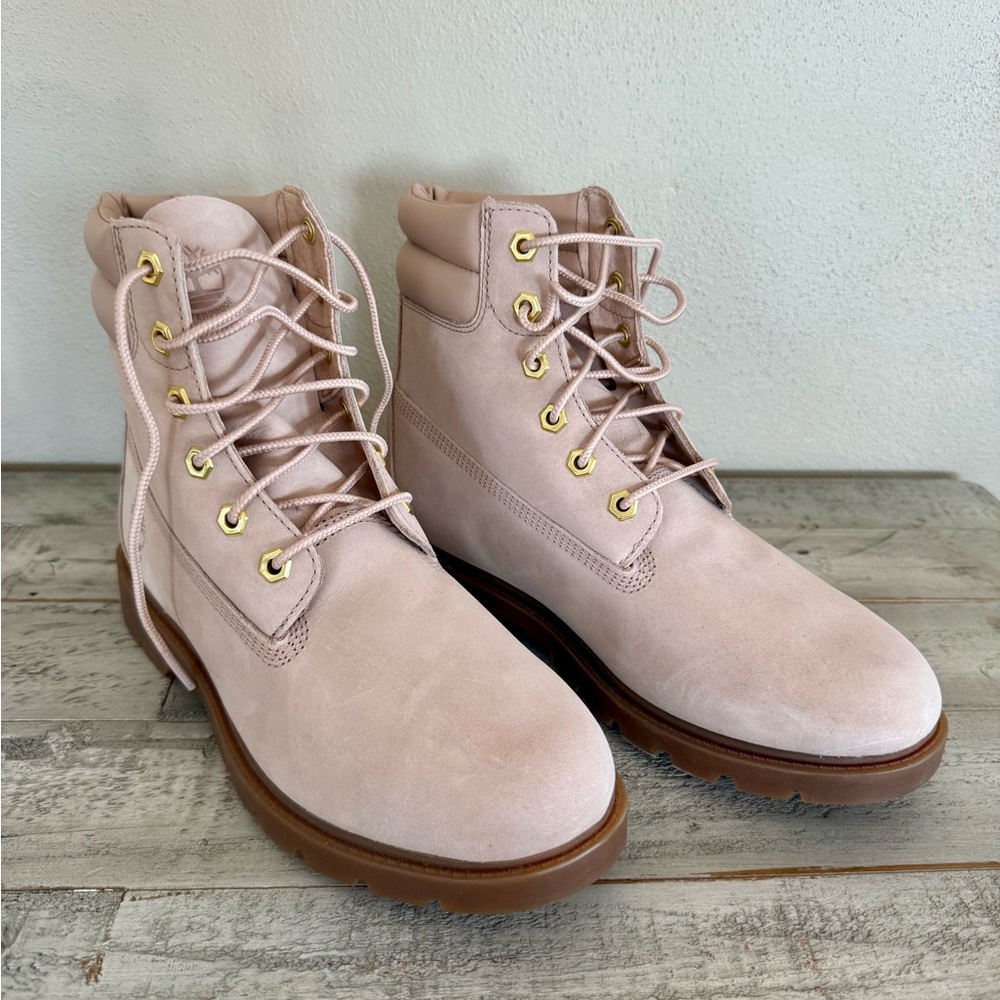 NWOB Timberland Women’s Blush Pink Boots 8.5